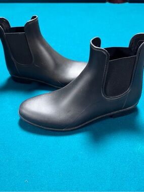 Sam Edelman Tinsley Pull On Chelsea Rain Boots Women's sz 11 M Black